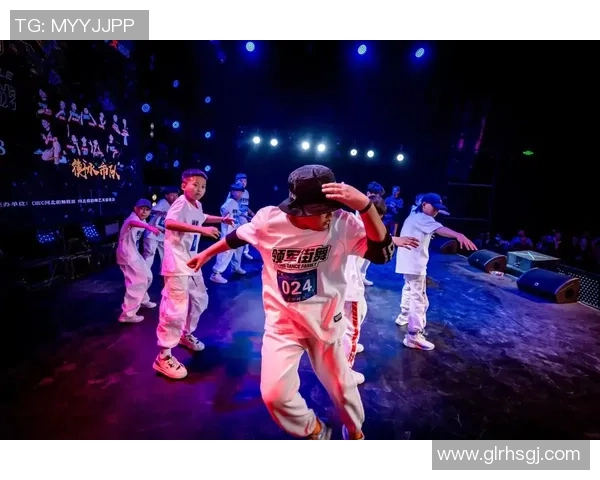 深圳街舞队灵活性深度对比分析及其对舞蹈发展的影响探讨