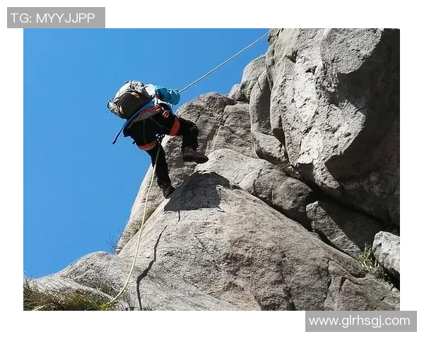 西安攀岩队创新快攻战术提升竞技水平的深度解析与展望 西安攀岩队创新快攻战术提升竞技水平的深度解析与展望